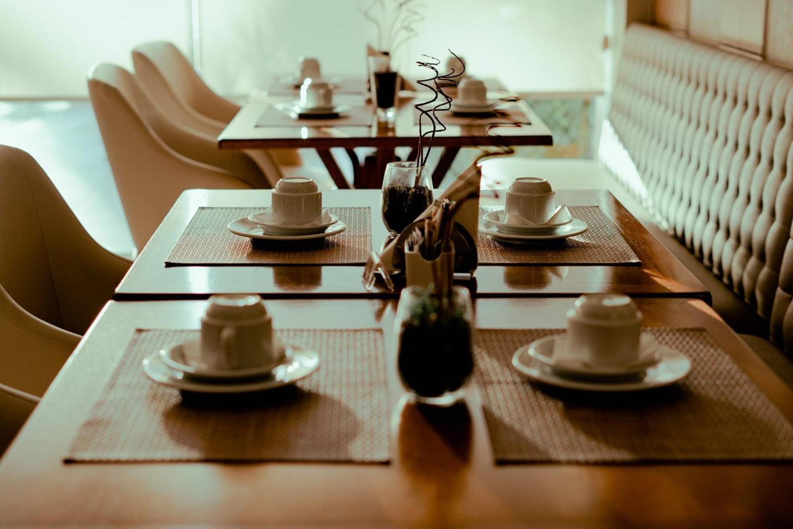 Confort Fronteira Hotel