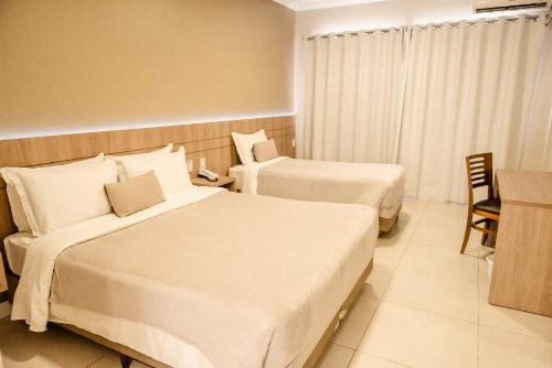 Confort Fronteira Hotel image 11